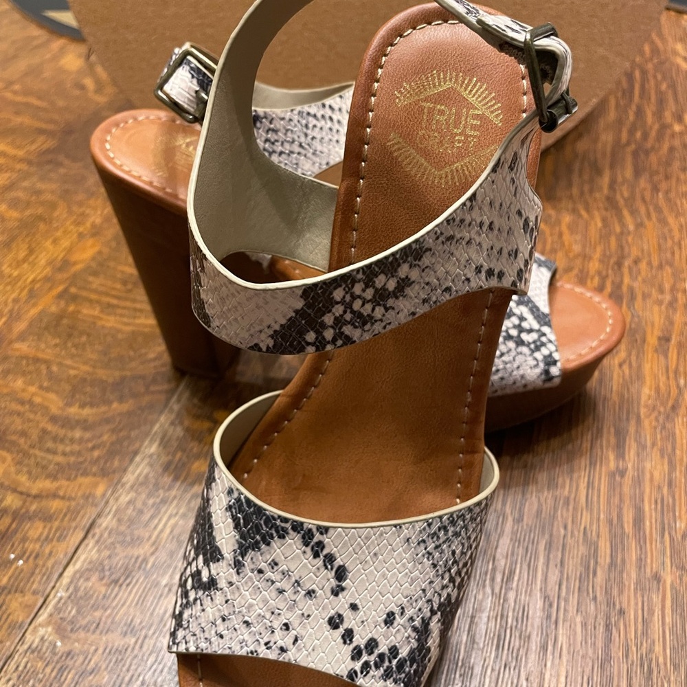 Snake Print Women's Platform Heels